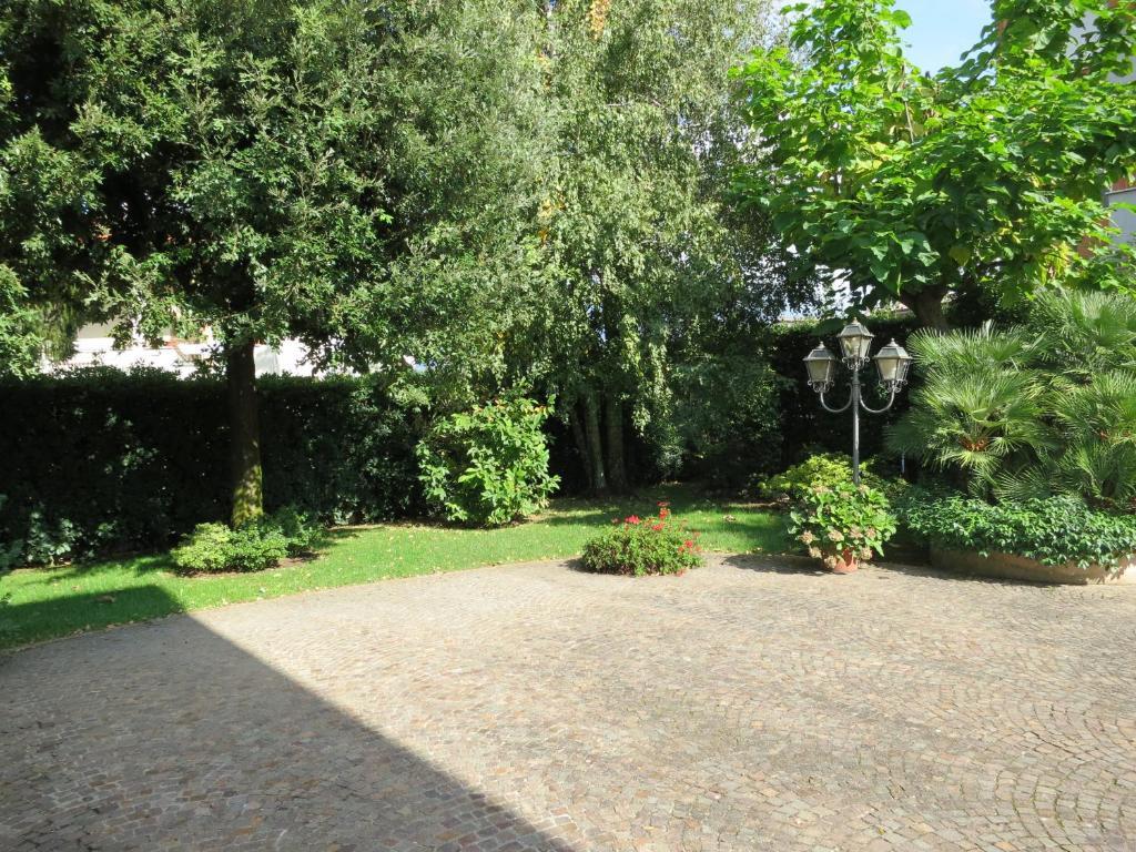 Villa Laura Cisterna di Latina Kültér fotó