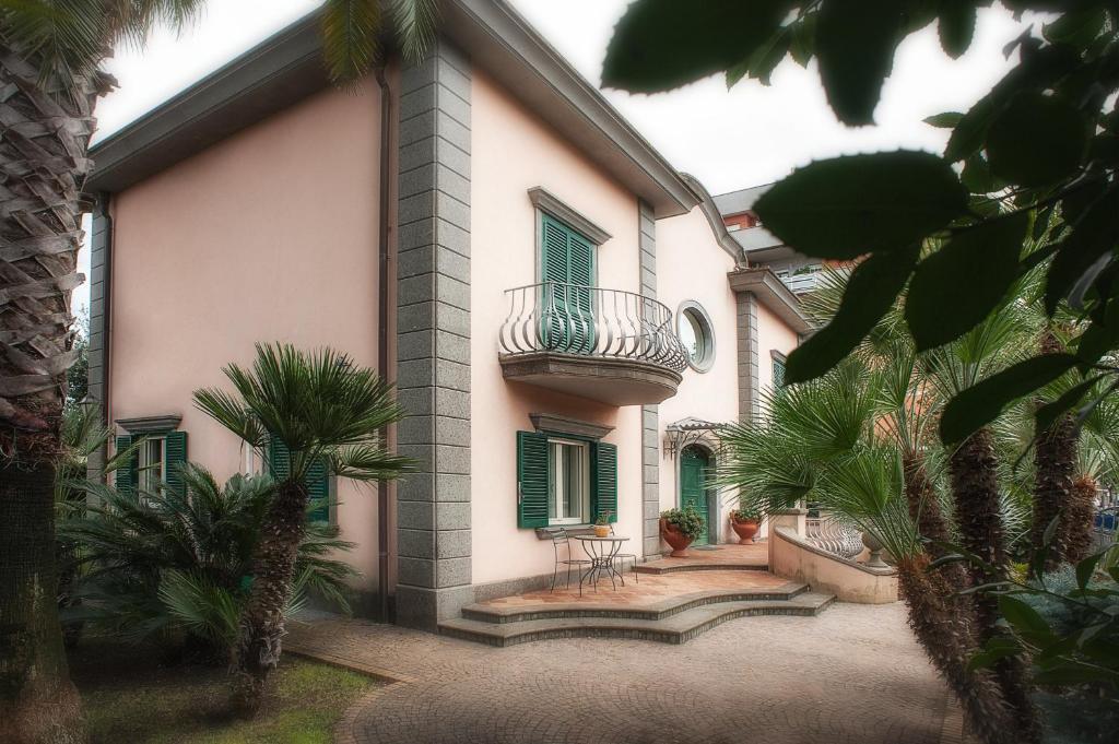 Villa Laura Cisterna di Latina Kültér fotó